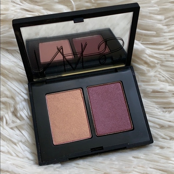 NEW!! NARS Duo Eyeshadow Kuala Lumpur II - Picture 5 of 6